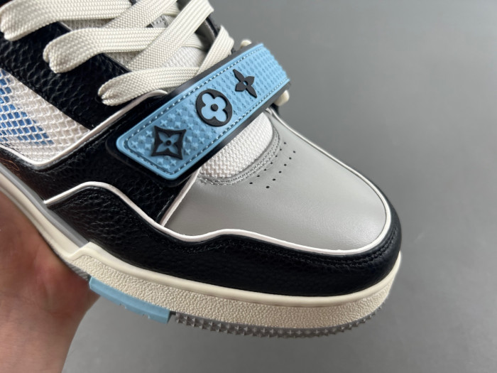 l0vt sneakers