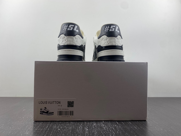 l0vt sneakers