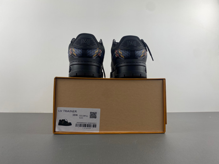 l0vt sneakers