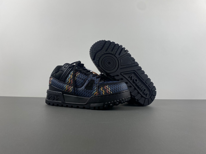 l0vt sneakers