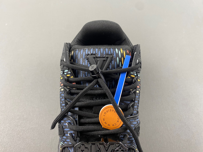 l0vt sneakers