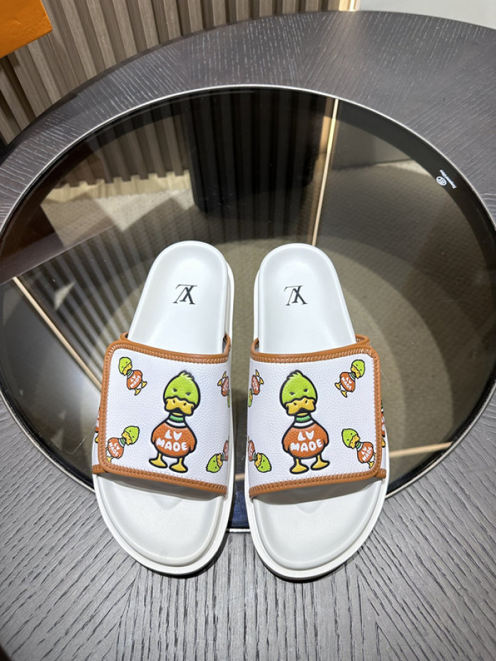 L0VT SANDALS