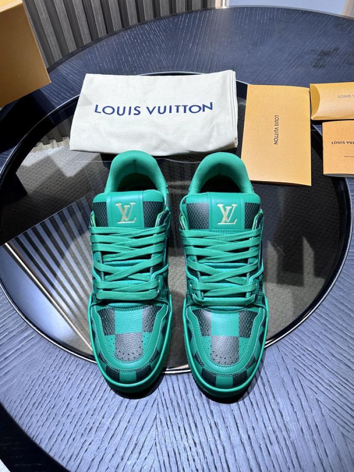 l0vt sneakers