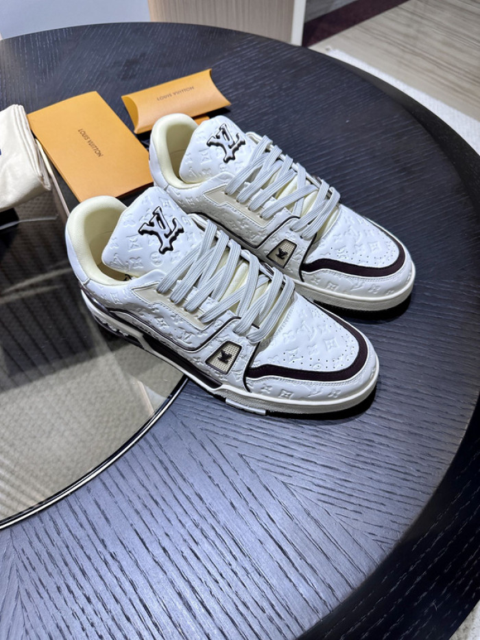 l0vt sneakers
