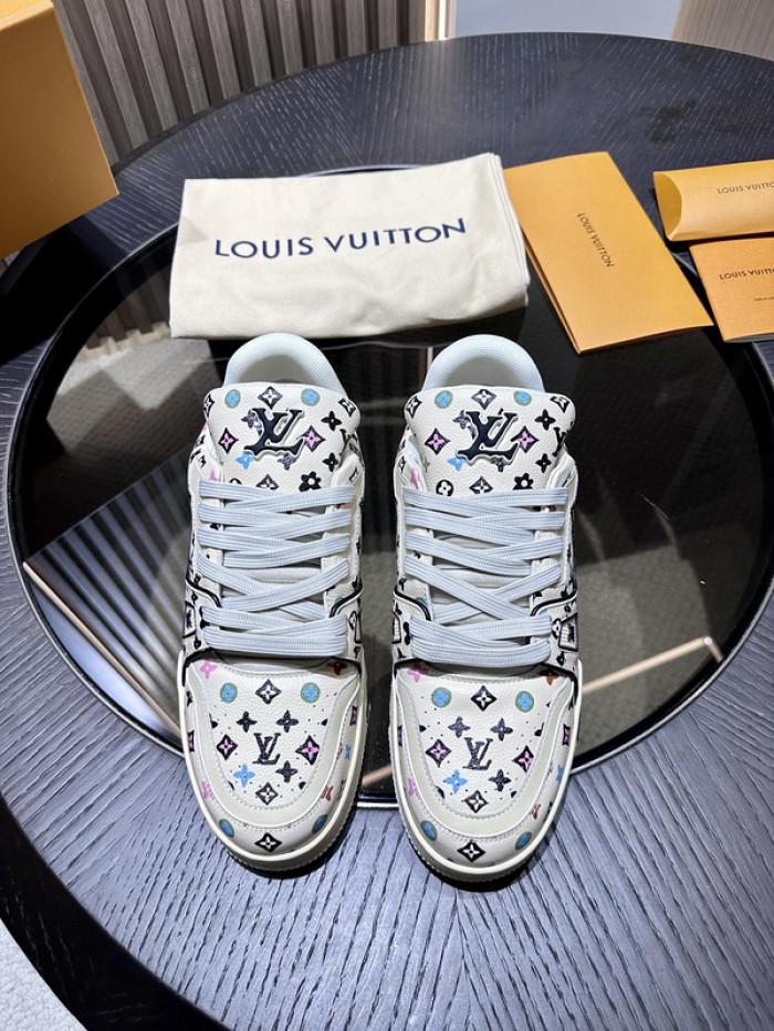 l0vt sneakers