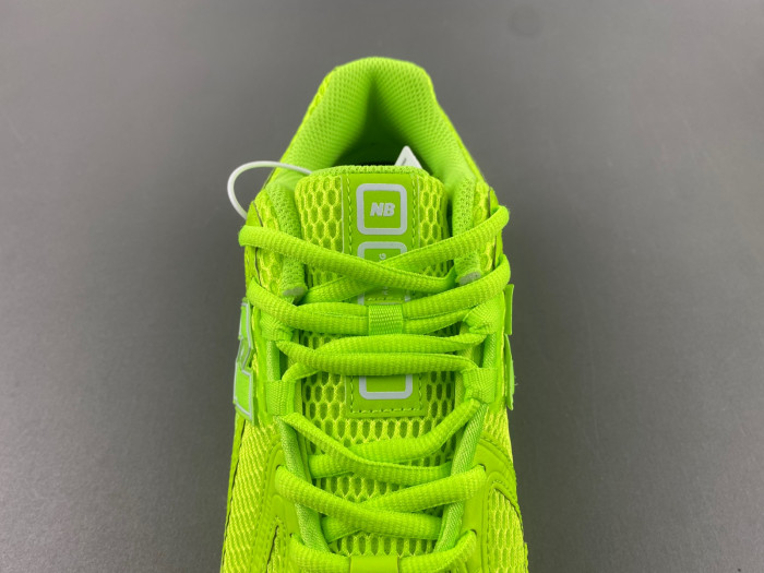 New Balance M1906RAA