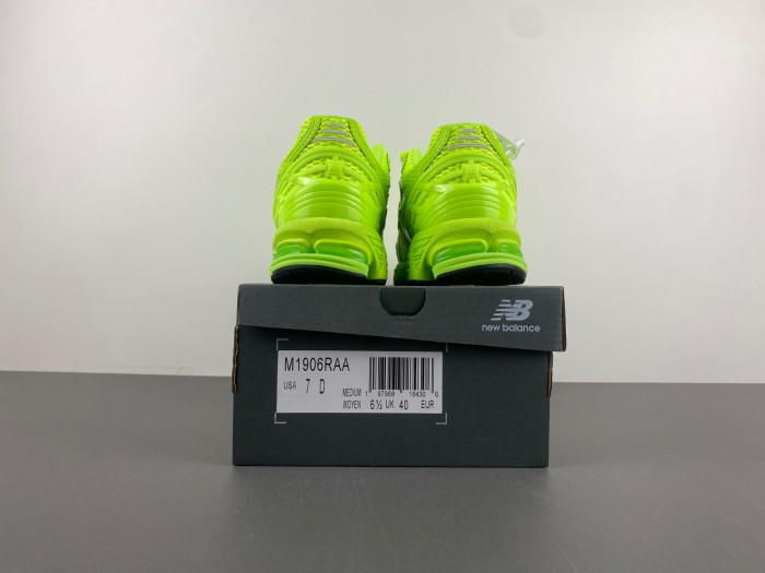 New Balance M1906RAA