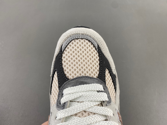 New Balance M2010GRY