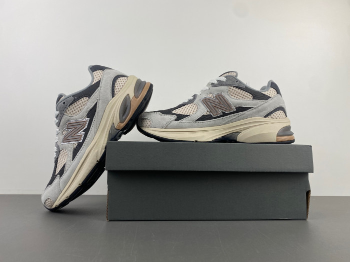 New Balance M2010GRY
