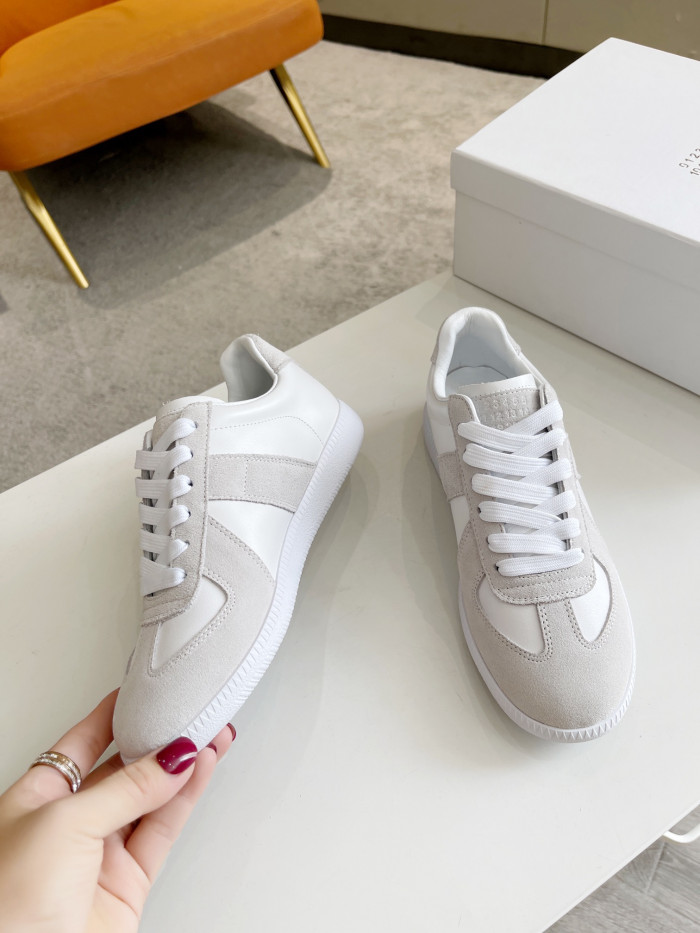 ma*s*n Ma*i*la sneakers