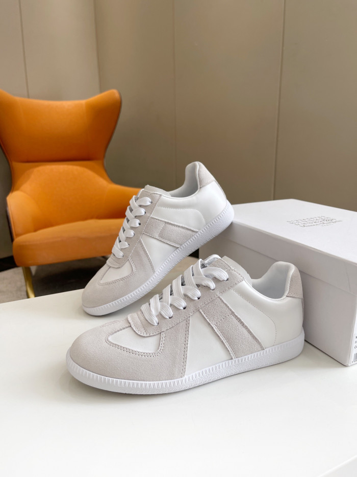 ma*s*n Ma*i*la sneakers