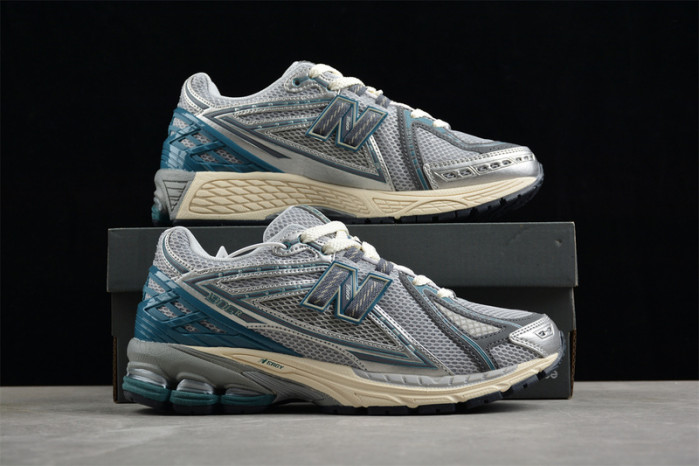 new balance m1906reo