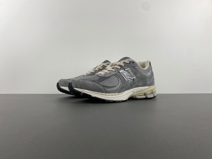 New Balance M2002RANM