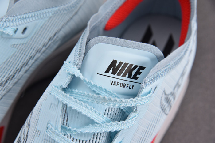 nike zoomx vaporfly next% 2 cu4111-400