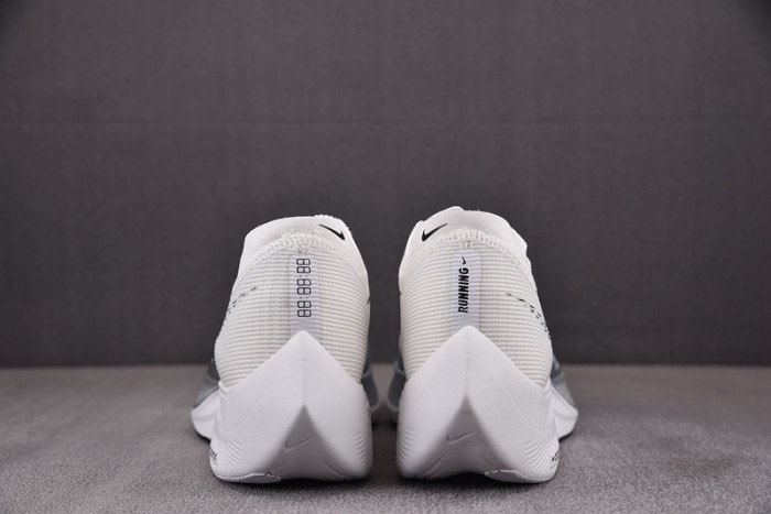 nike zoomx vaporfly next% 2 cu4111-100