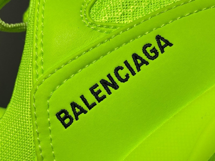Ba*len*cia*ga triple s ecbl911981c