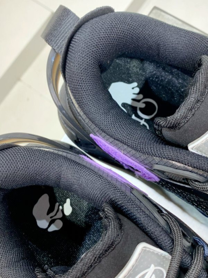 OFF-WHITE ODSY-2000