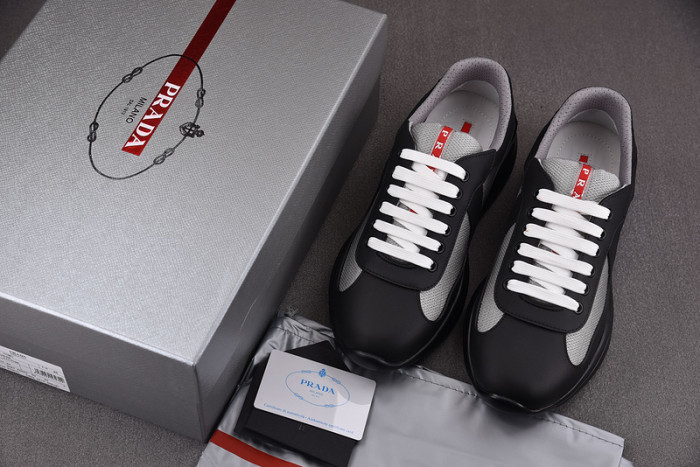 Pra*a SNEAKER P6006