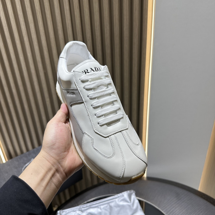 Pra*a SNEAKER P7001