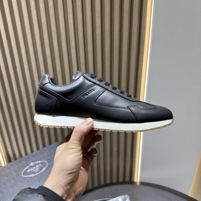 Pra*a SNEAKER P7002