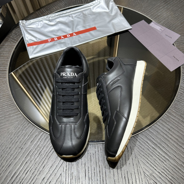 Pra*a SNEAKER P7002