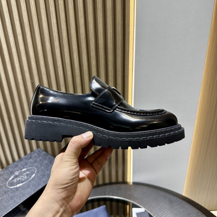Pra*a SNEAKER P7006