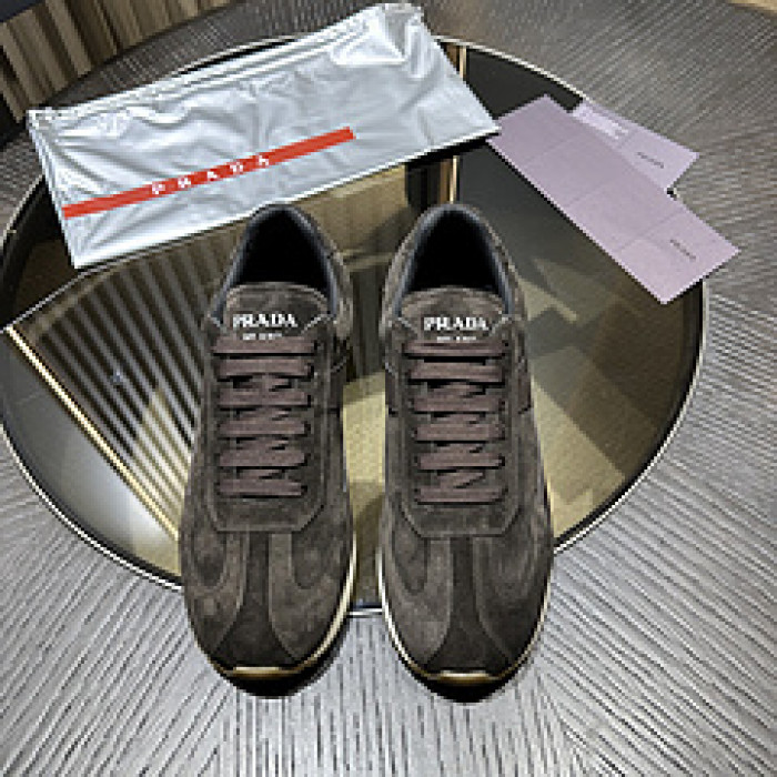 Pra*a SNEAKER P7010