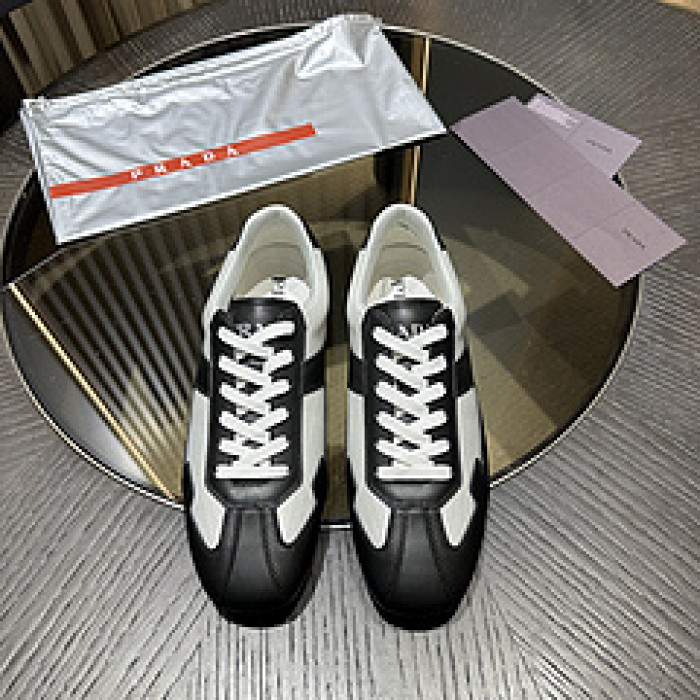 Pra*a SNEAKER P7011