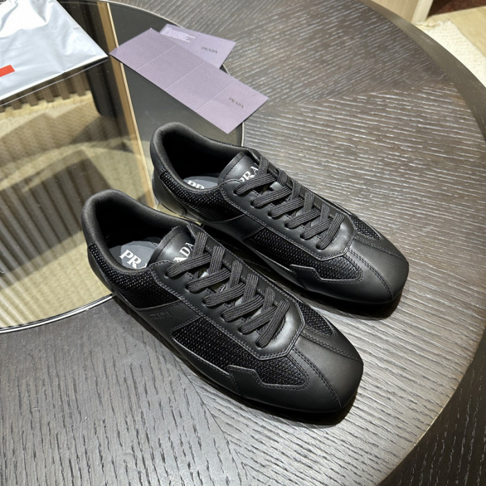 Pra*a SNEAKER P7012