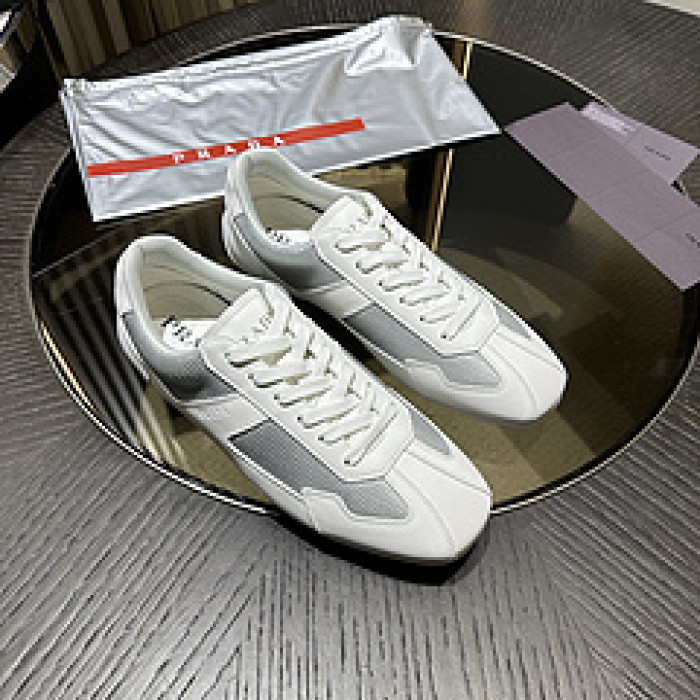 Pra*a SNEAKER P7015