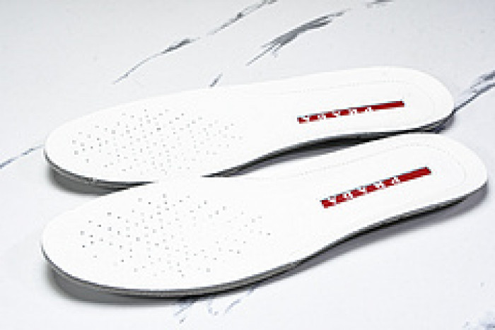 Pra*a SNEAKER P7016
