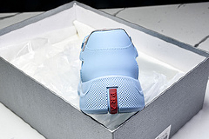 Pra*a SNEAKER P7016