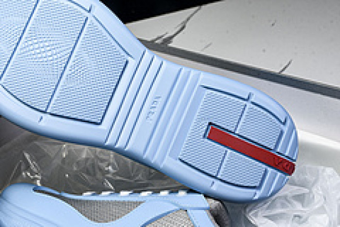 Pra*a SNEAKER P7016
