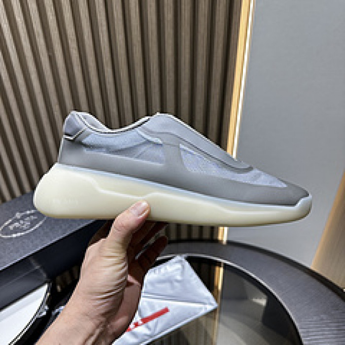 Pra*a SNEAKER P7017