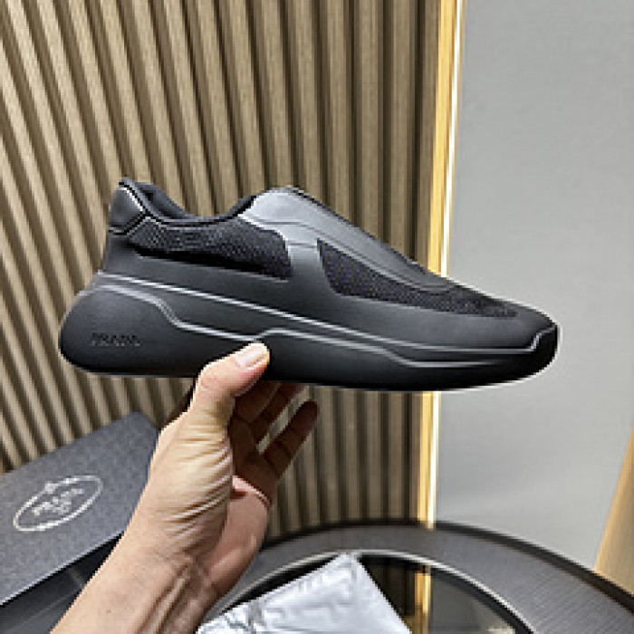 Pra*a SNEAKER P7018