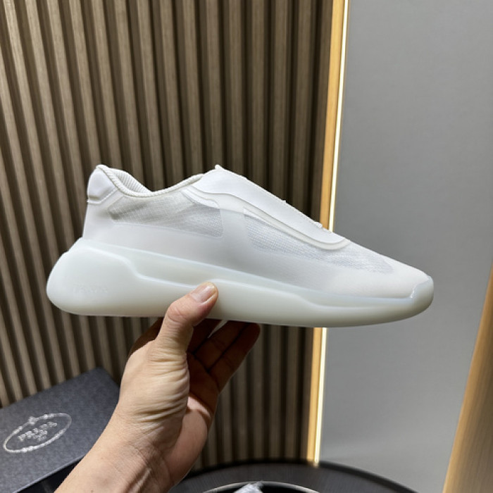 Pra*a SNEAKER P7019