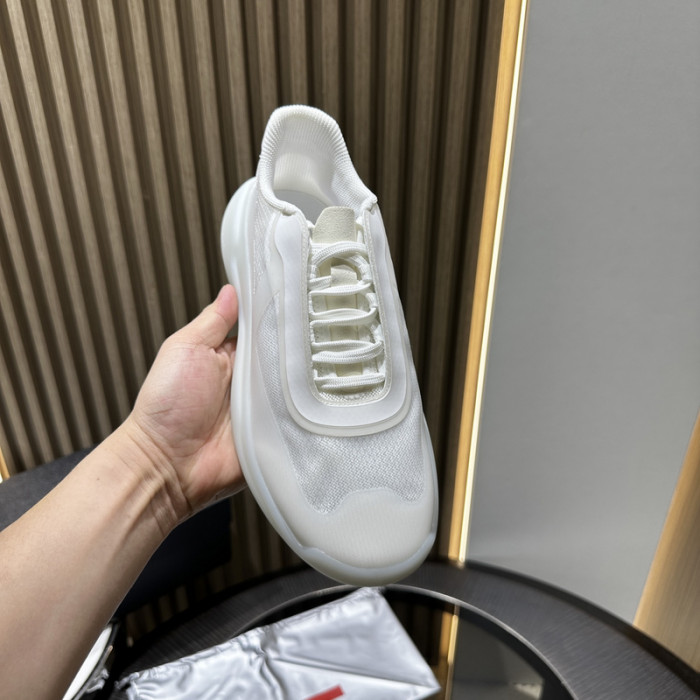 Pra*a SNEAKER P7019