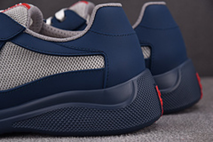 Pra*a SNEAKER P7004