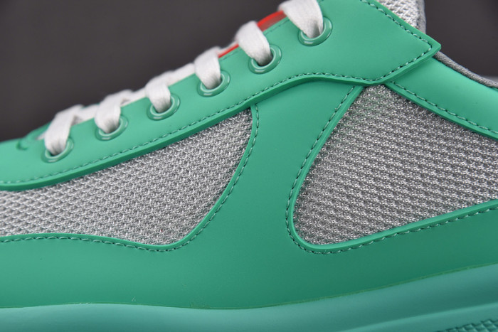 Pra*a SNEAKER P7025