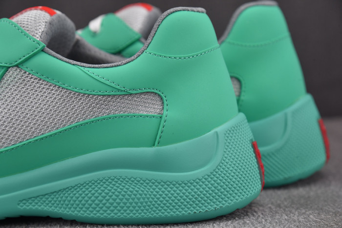 Pra*a SNEAKER P7025