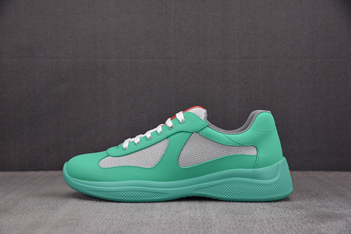 Pra*a SNEAKER P7025
