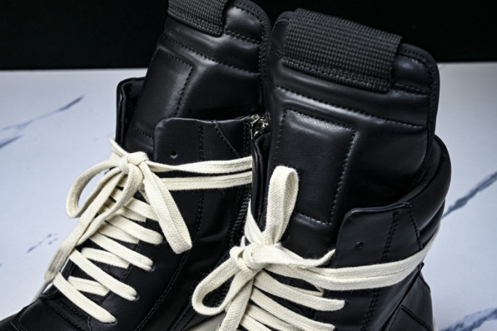 RICK OWENS SNEAKER