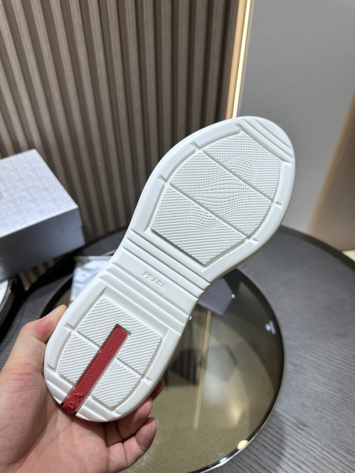 Pra*a SNEAKER P084