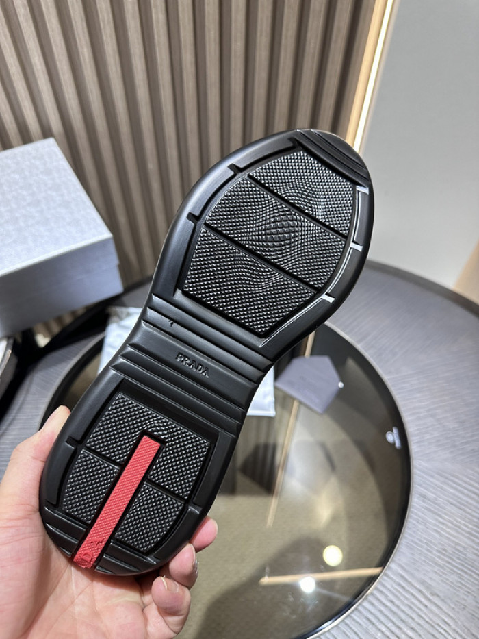 Pra*a SNEAKER P098