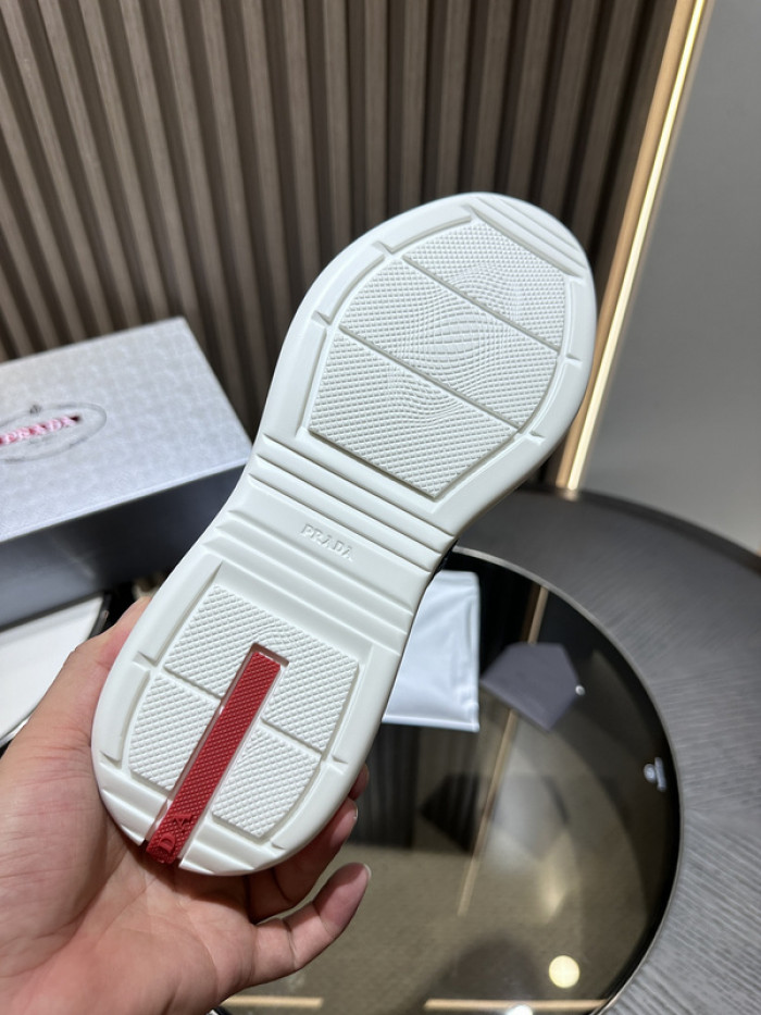 Pra*a SNEAKER P094