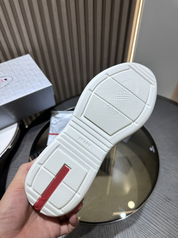 Pra*a SNEAKER P091
