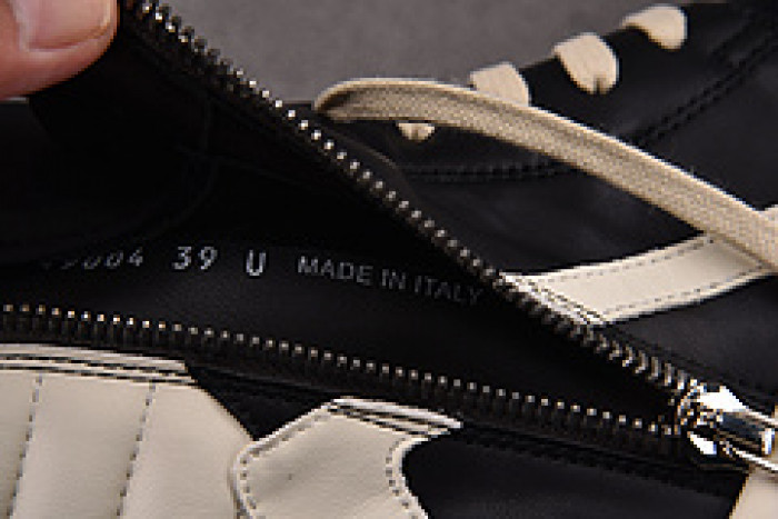 RICK OWENS SNEAKER