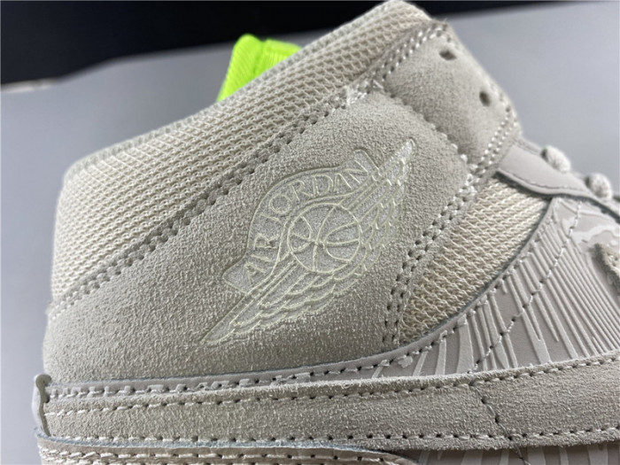 wmns air jordan 1 mid 