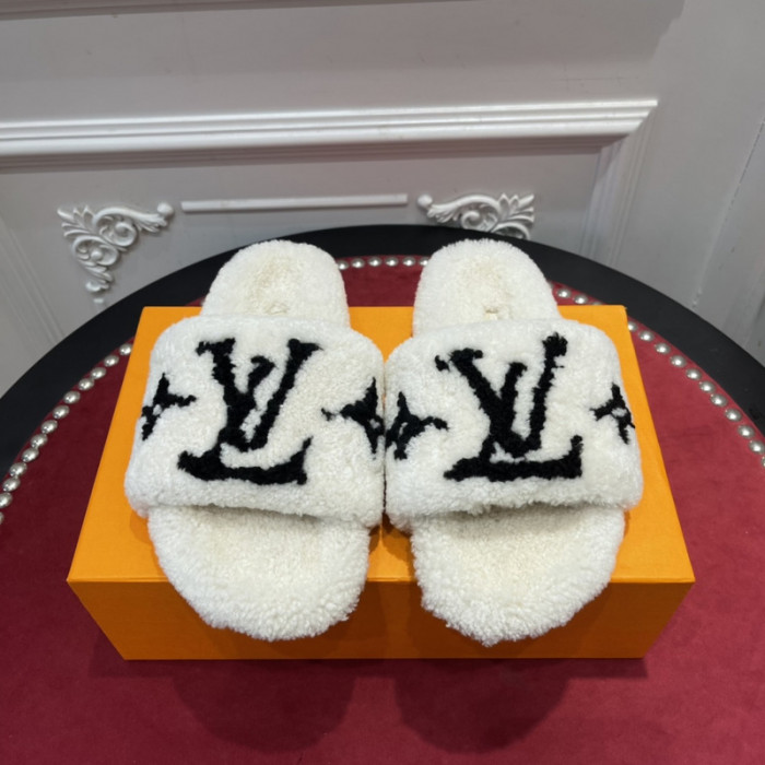 l0vt sneakers