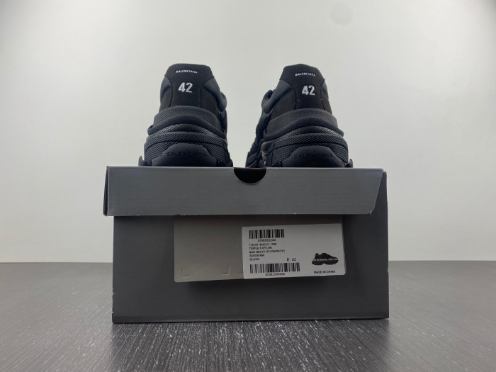 Ba*len*cia*ga Triple S SNEAKER W3CU1 1000